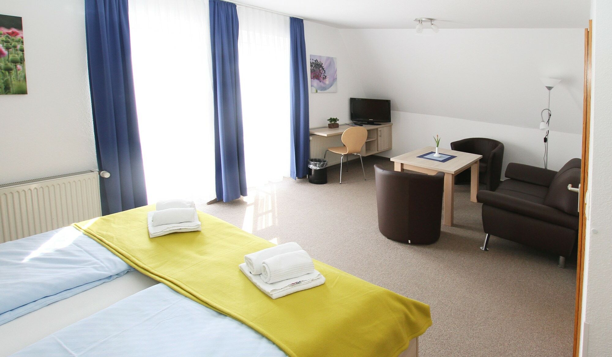 Gruenblau Relax Pension & Apartments ロストック エクステリア 写真